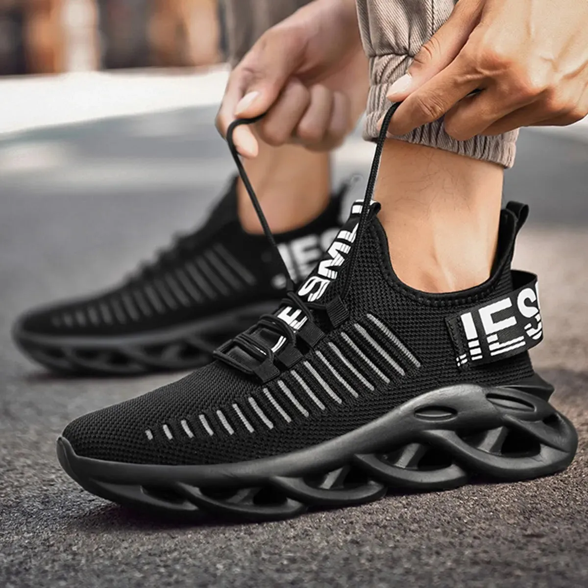 Men New Style Comfortable Breathable Shoes